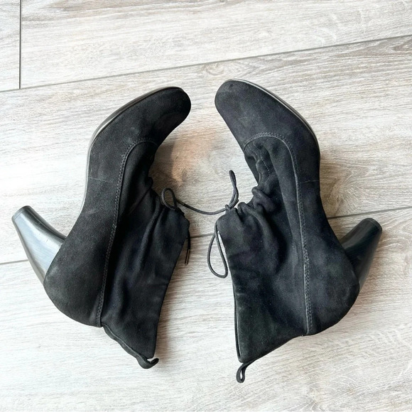Clarks Indigo Black Suede Leather Heel Ankle Bootie Boots - Picture 7 of 15